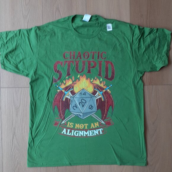 Chaotic Stupid is Not an alignment - D&D New XL Green T-Shirt - Picture 1 of 5